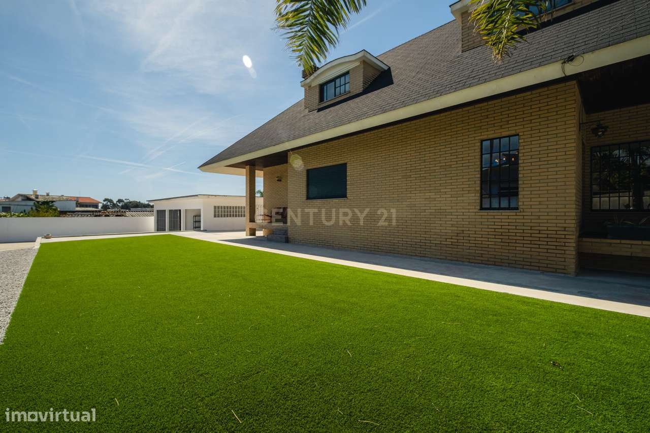 MORADIA T3 A 800M DA PRAIA DE SALGUEIROS | CANIDELO-53