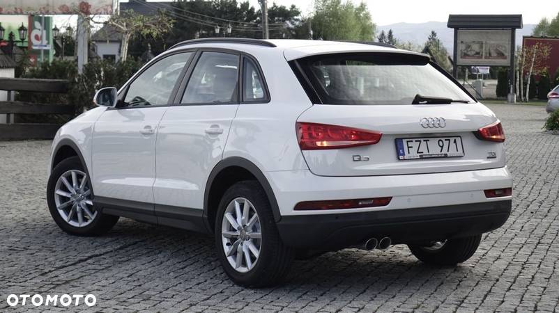 Audi Q3 - 4