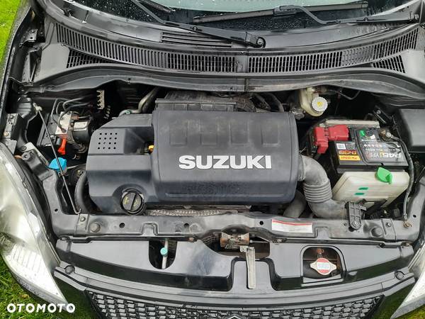 Suzuki Swift 1.6 Sport Rallye N' Style - 8