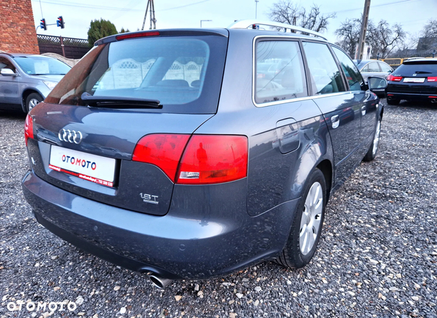 Audi A4 Avant 1.8T Quattro - 8