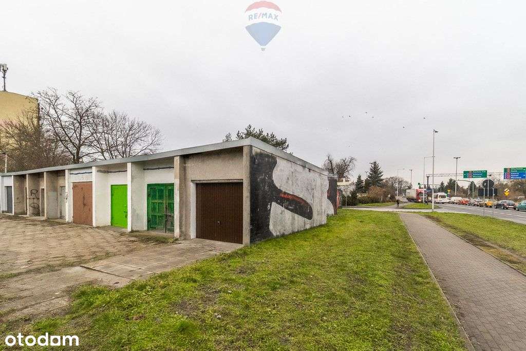 Garaż 21 m² z kanałem i prądem, blisko centrum - Pełny obrazek: 5/5