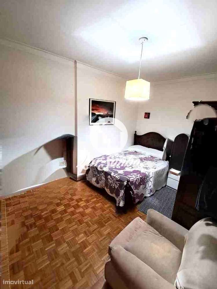 Apartamento T4 em Barcelos-17