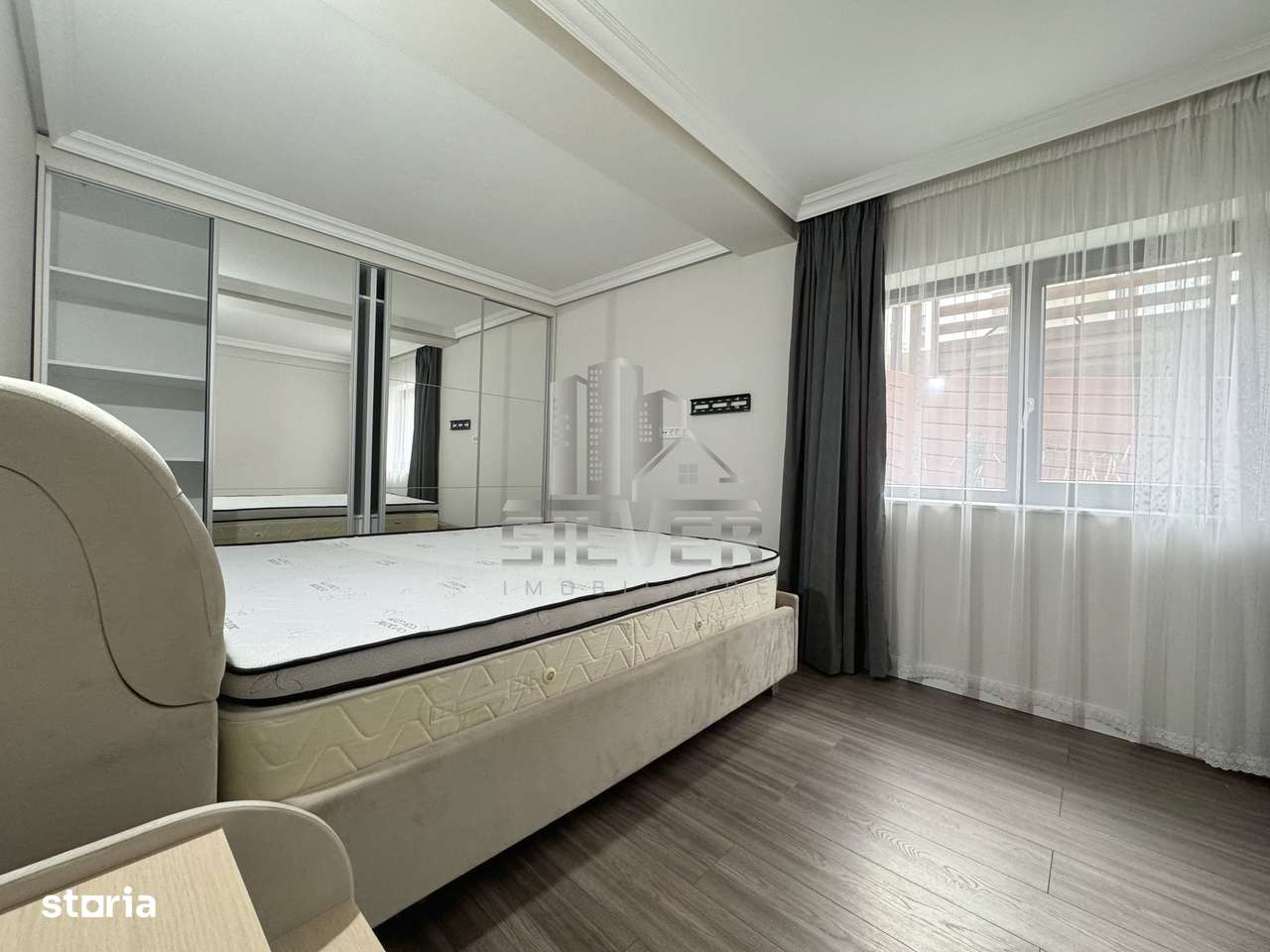 Casa moderna cu teren de 280 mp  la 5 minute de Vivo!-7