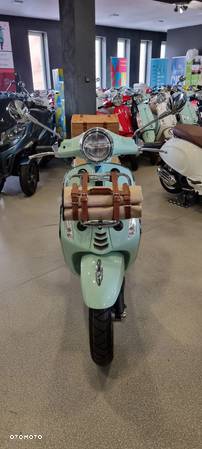 Vespa Primavera - 8