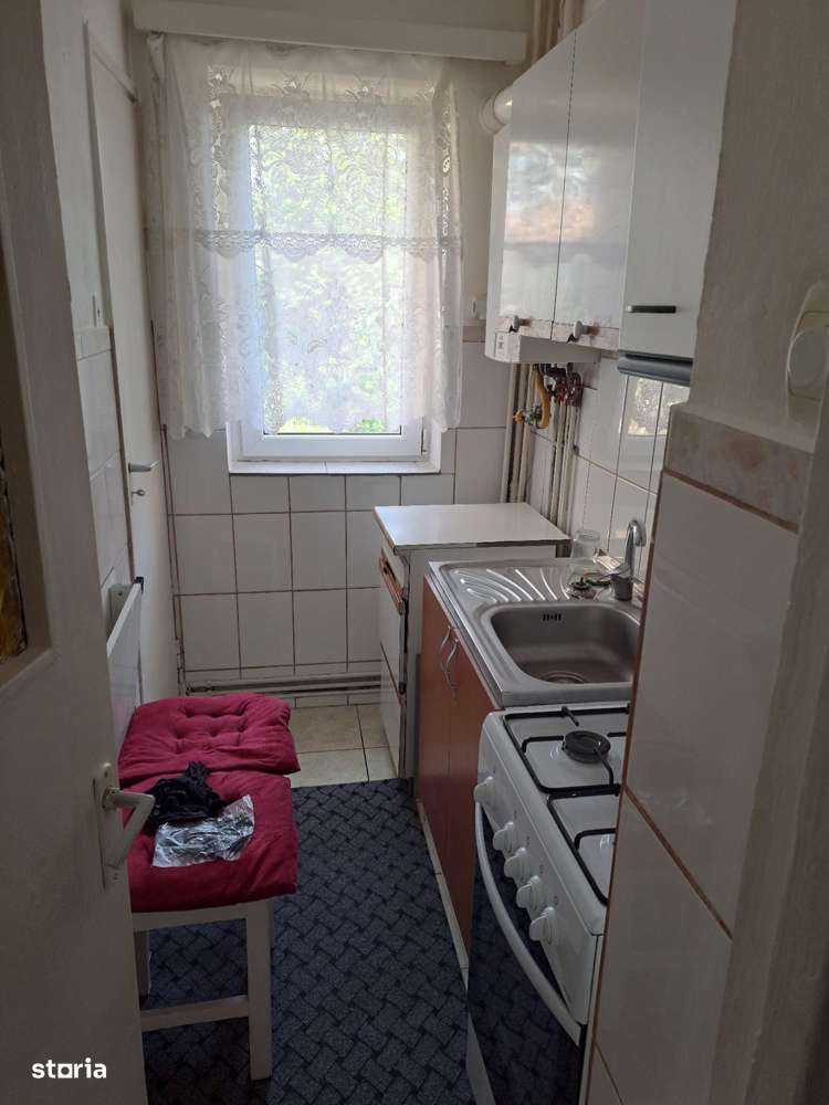 Apartament cu 2 camere și pardoseală de lemn în Sibiu - Imagine principală: 5/7