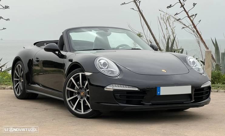 Porsche 991 Carrera 4 Cabriolet PDK - 32