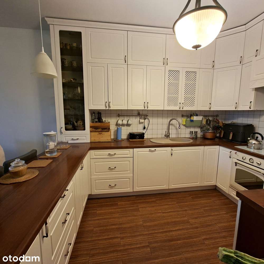 Aleksandrów Łódzki. Elegancki apartament z miejscem parkingowym-9