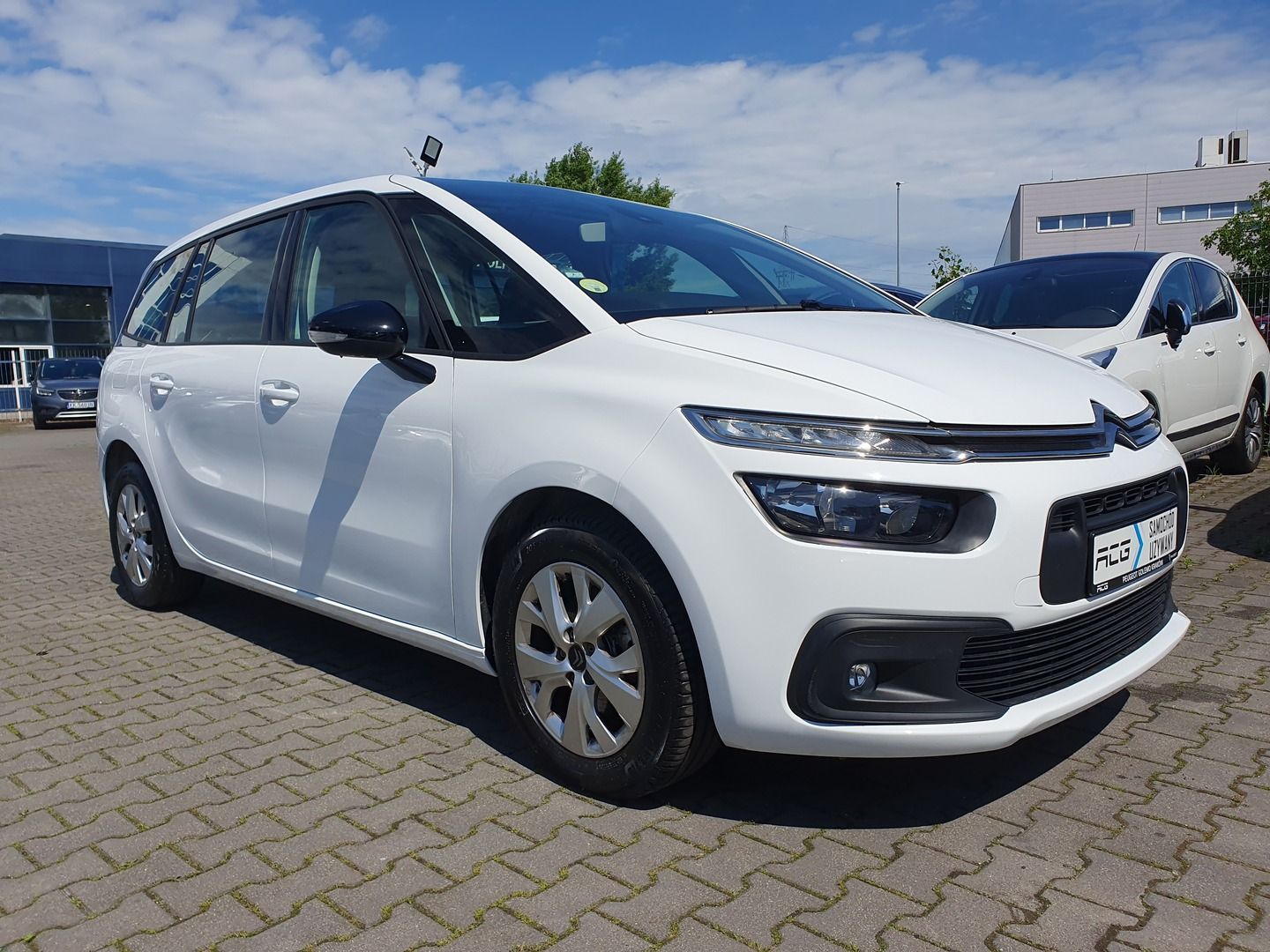 C4 Grand Spacetourer 1.5 BlueHDi 130KM More Life S&S
