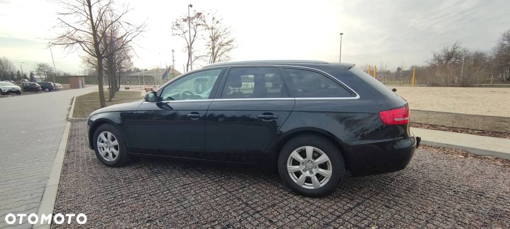 Audi A4 Avant 1.8 TFSI Attraction - 9