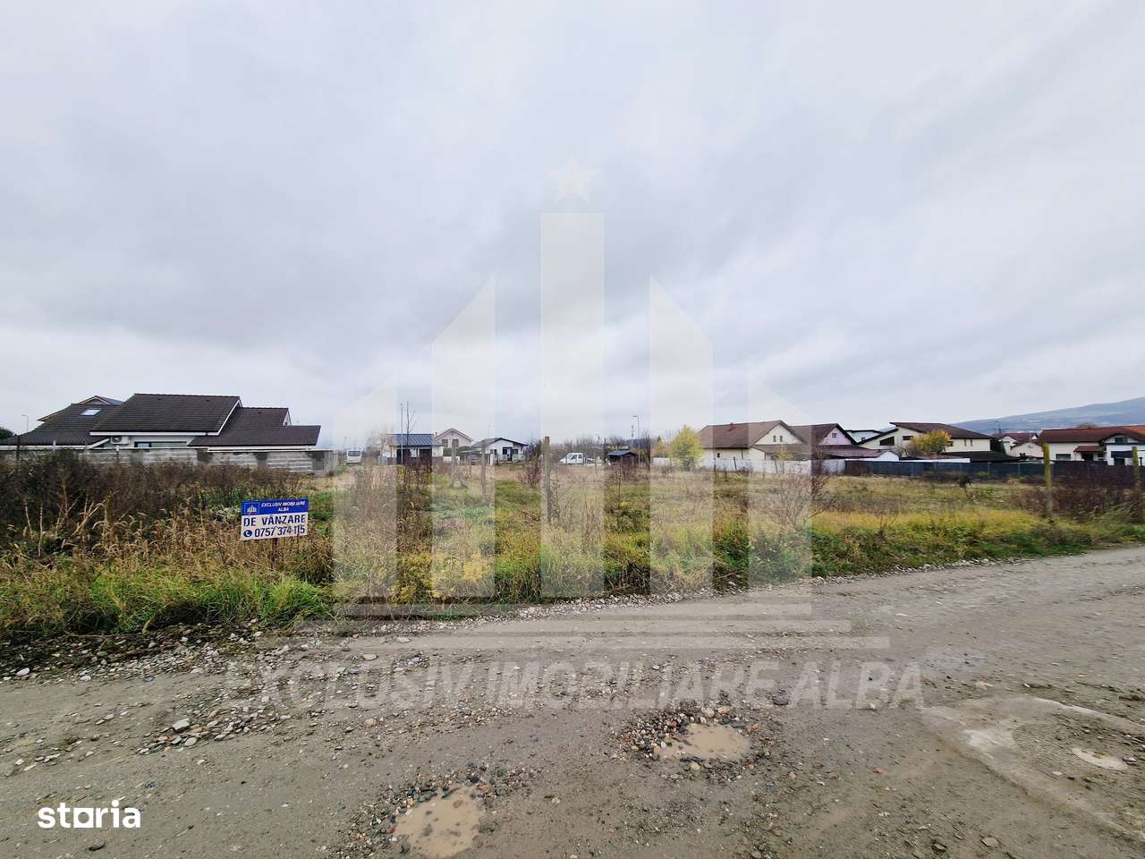 Teren intravilan | 437 mp | 15 mp deschidere | Orizont-3
