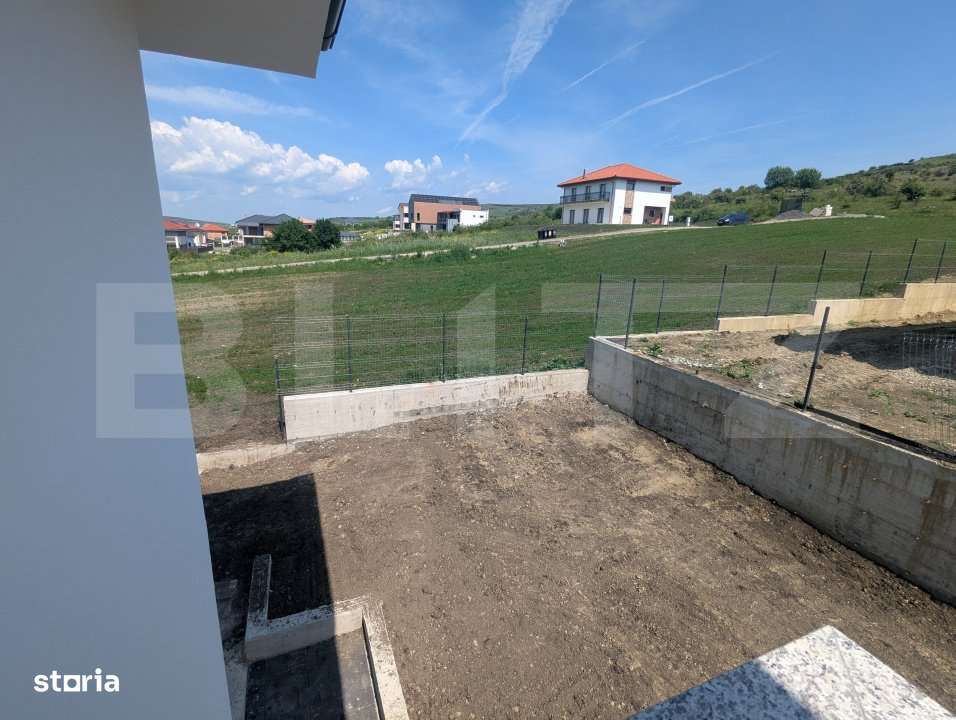 Casa individuala cu garaj, teren 500 mp, la intrare in chinteni - Imagine principală: 5/7