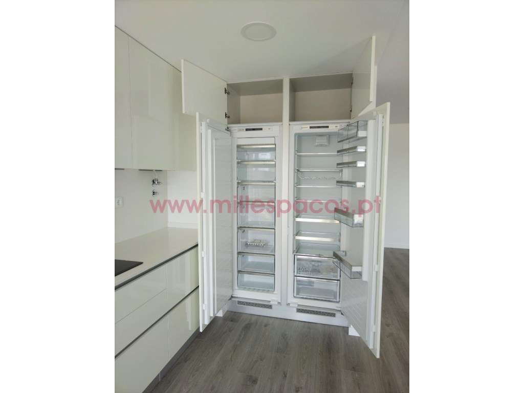 T3+1 Novo c/ Varandas e Box 2 carros - Grande imagem: 5/20