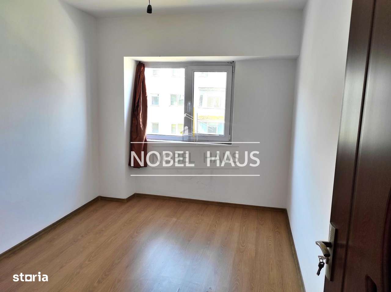 Apartament 3 camere, decomandat, etajul 3, Zona Gura Leului-6