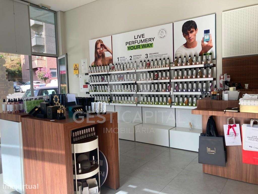 Trespasse de Loja de Perfumaria  | Centro de Marco de Canaveses-8