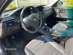 BMW Seria 3 325i - 24