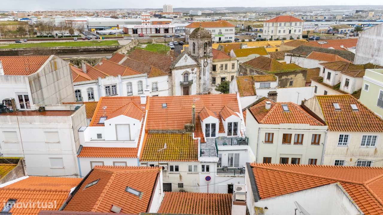 Prédio de Uso Misto em Peniche - Grande imagem: 4/10