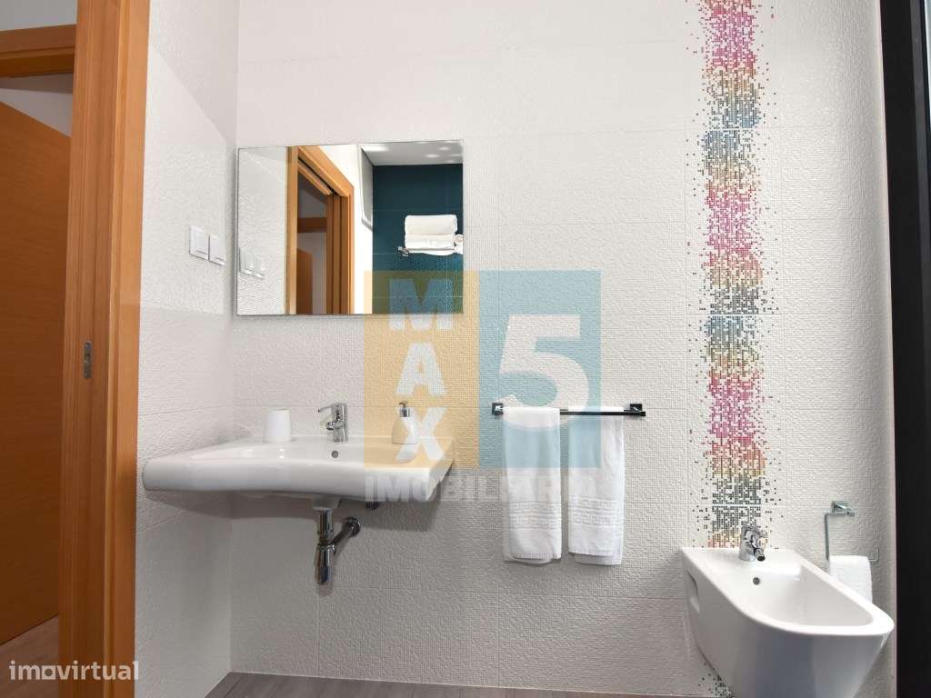 Villa com 4 moradias junto Praia Fluvial de Poço Corga - Castanheir...-41