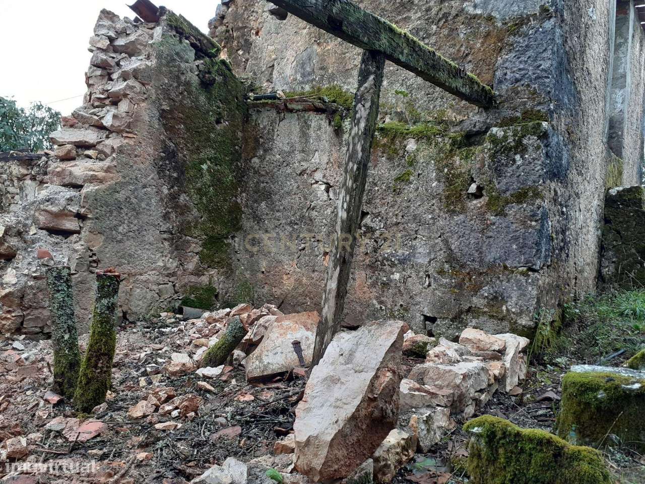 Ruína para Recuperar em Santiago da Guarda - Grande imagem: 2/8