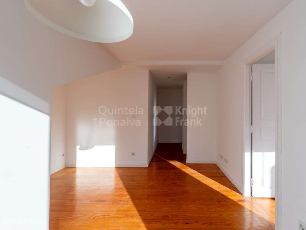 Apartamento T1 com terraço, nas Avenidas Novas-7