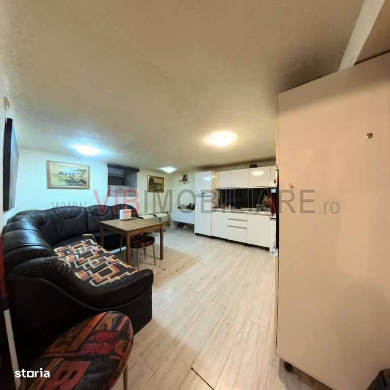 2 Camere - Demisol - Vilă - Eroilor - Imagine principală: 2/7