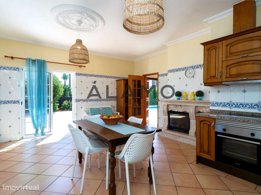 Charmosa Moradia Tradicional em Vale Formoso-9