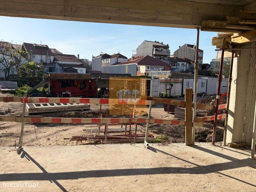 T1+1 novo com varanda e jardim - Oak Porto-28