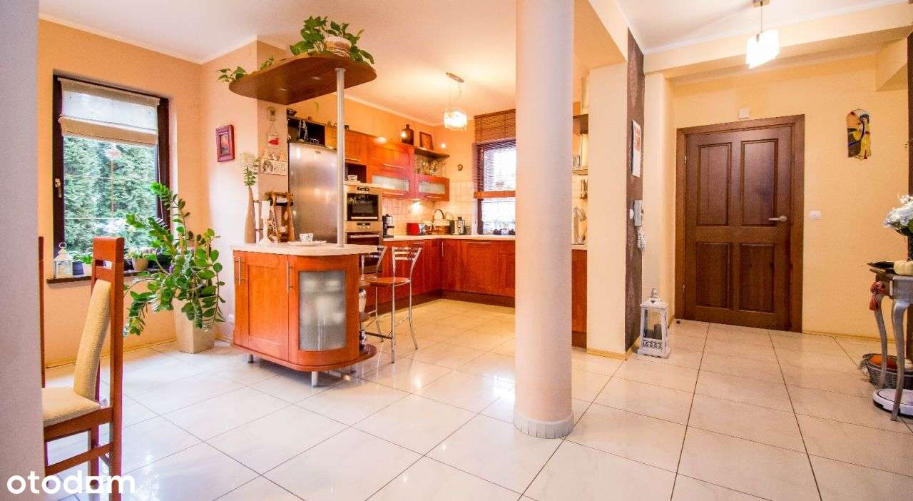 Piękny dom w zacisznej lokalizacji, blisko centrum - Pełny obrazek: 4/20