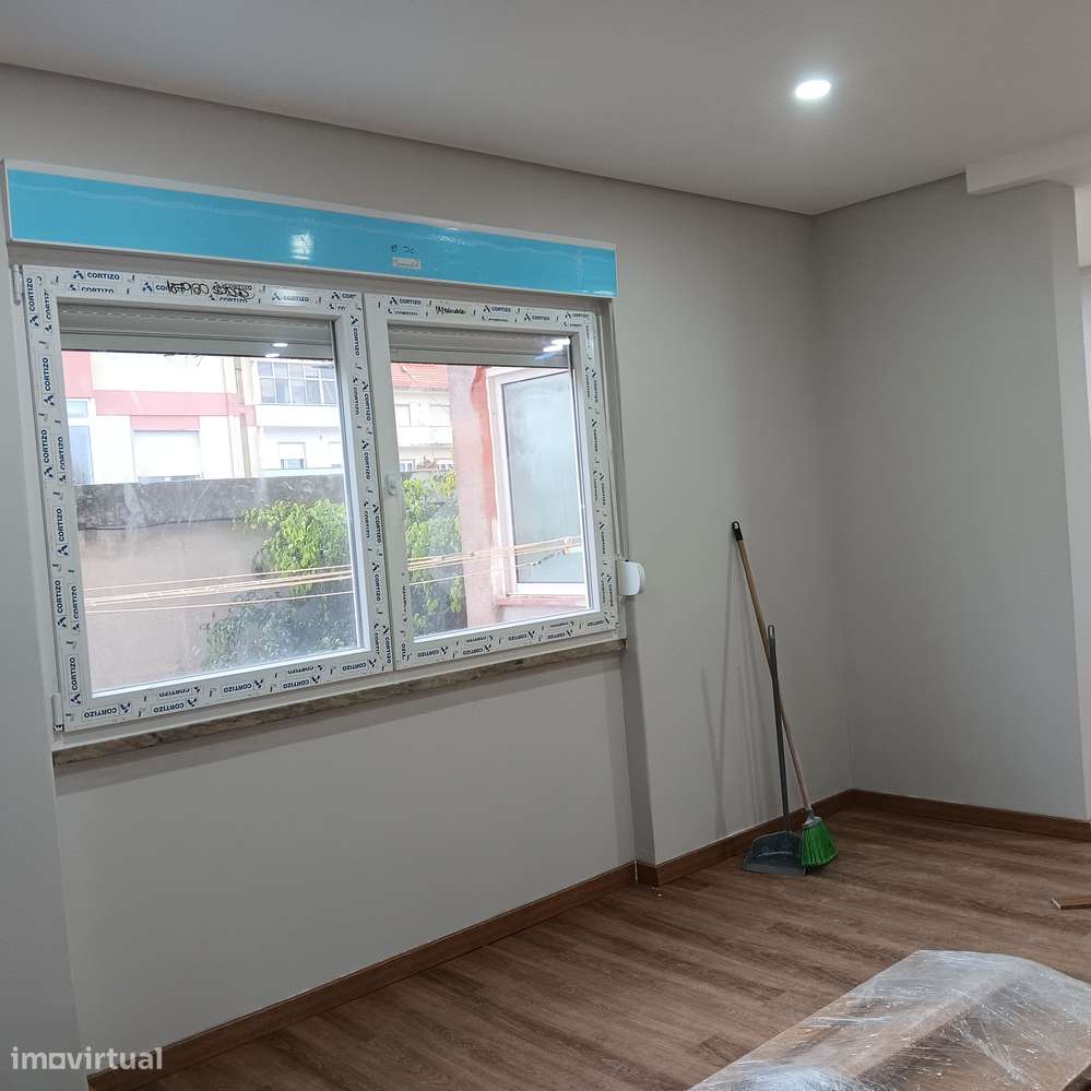 Apartamento T3, TOTALMENTE  REMODELADO, SEIXAL-7