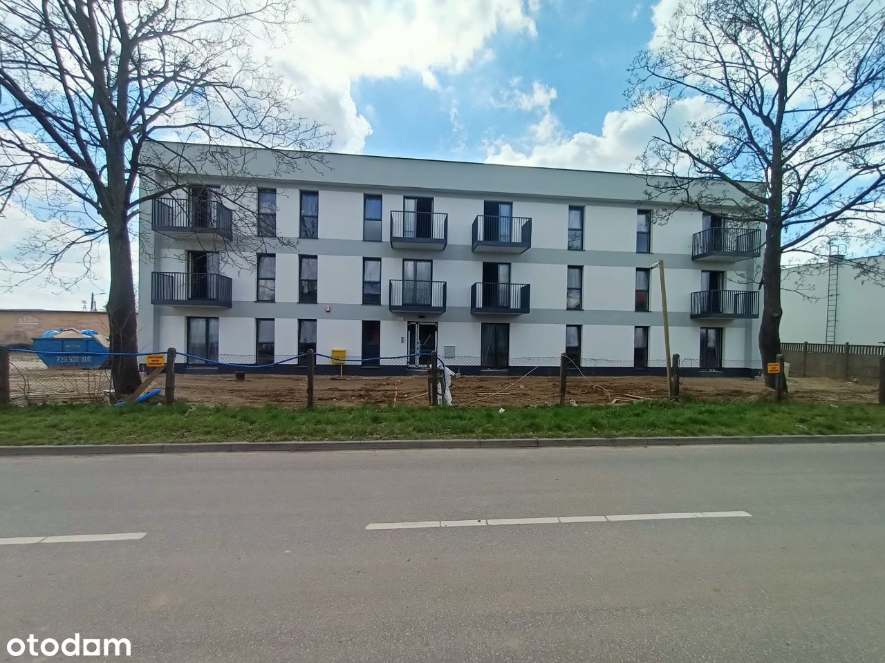 Mieszkanie z miejscem parkingowym -centrum Dopiewa