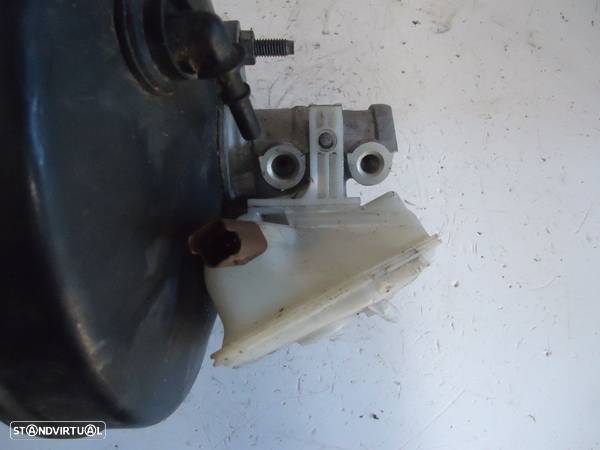 Servo Freio Citroen C4 de 2004 - 2