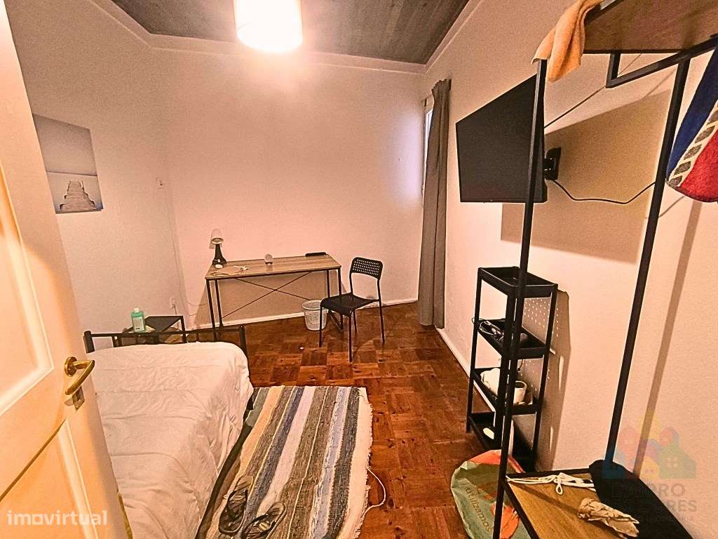 Apartamento T3 em localização central em Abrantes-5