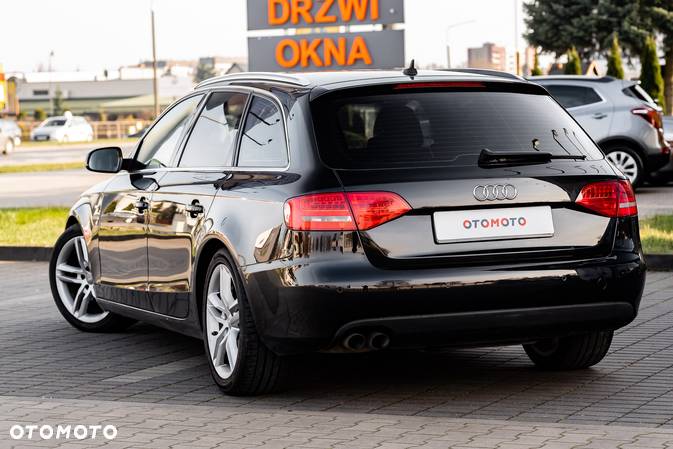 Audi A4 Avant 2.0 TDI DPF S line Sportpaket - 17