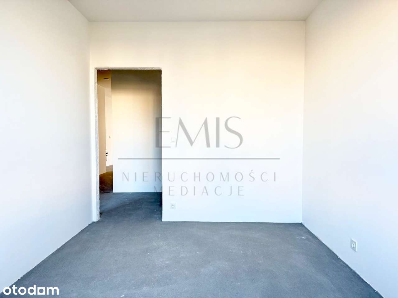 Nowe mieszkanie 63 m2 do własnej aranżacji - garaż i komórka w cenie-7