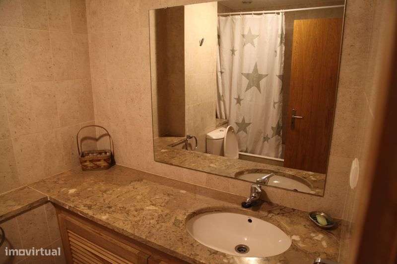 Arrenda-se Apartamento T1 Praça Galiza Porto - Grande imagem: 5/7