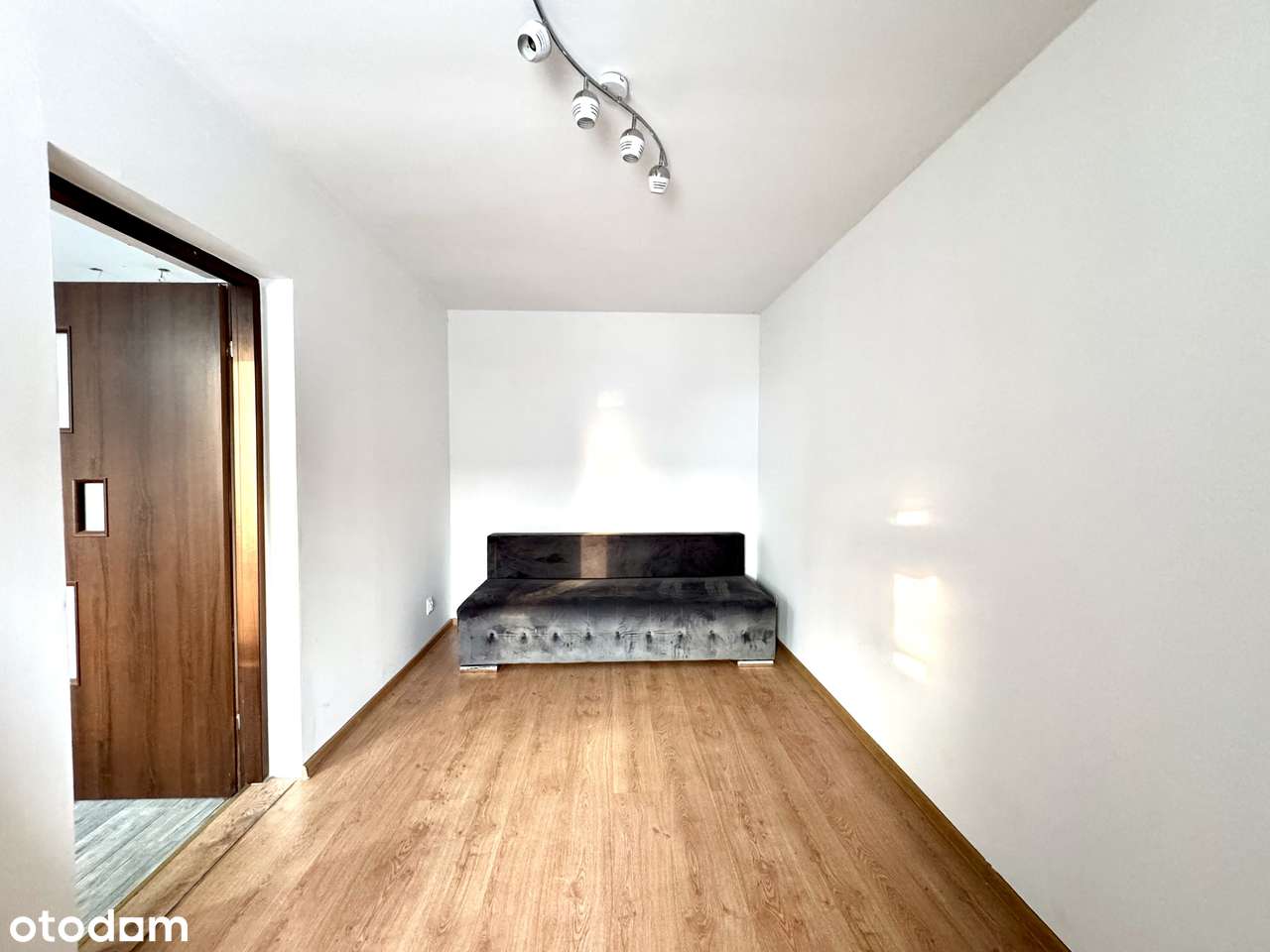 Ligota Polska - Słoneczne, bezczynszowe mieszkanie 15 min od Oleśnicy!-8