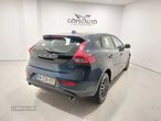 Volvo V40 2.0 D3 Momentum - 24