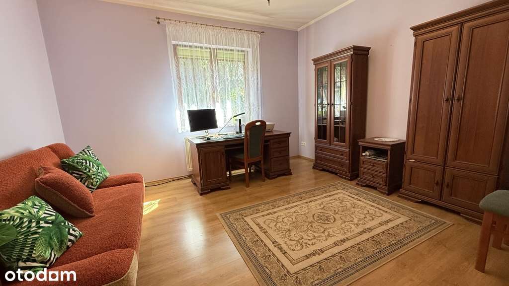 Duża działka, 4 pokoje, ogród i garaż, ul.Rybna-13