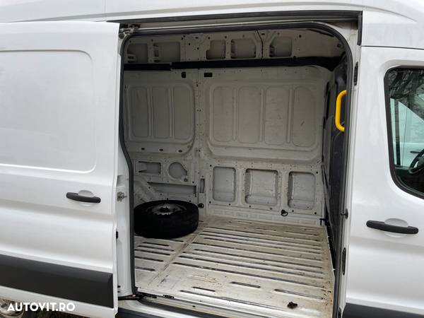 Ford Transit - 10