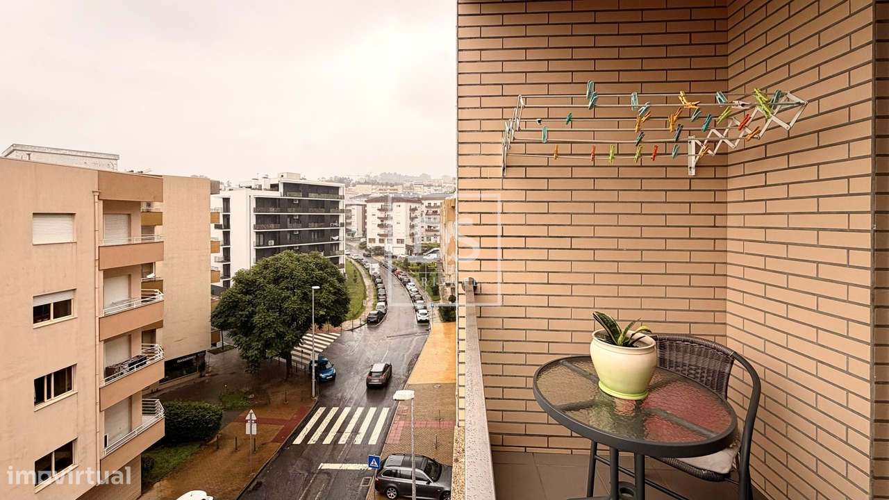 Apartamento T3 em Real - Grande imagem: 2/29