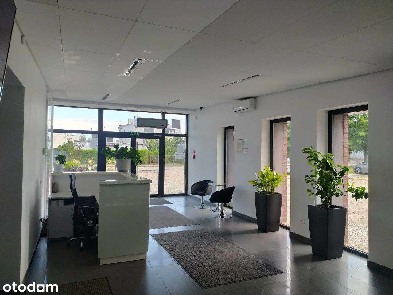 Lokal biurowy Biurowiec miejsca postojowe w cenie-1