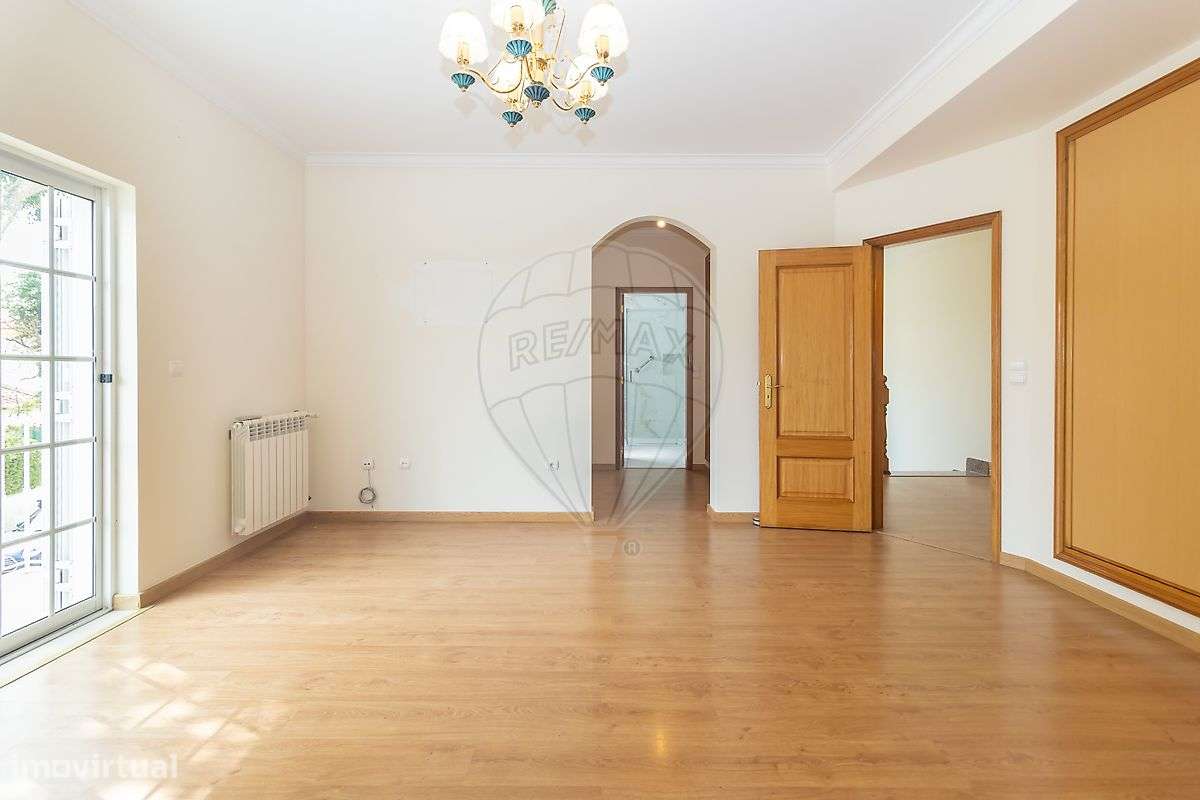 Moradia T4 nas Casas de Azeitão-37