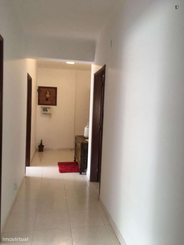 Quarto - localizado em Lisbon - Grande imagem: 2/8