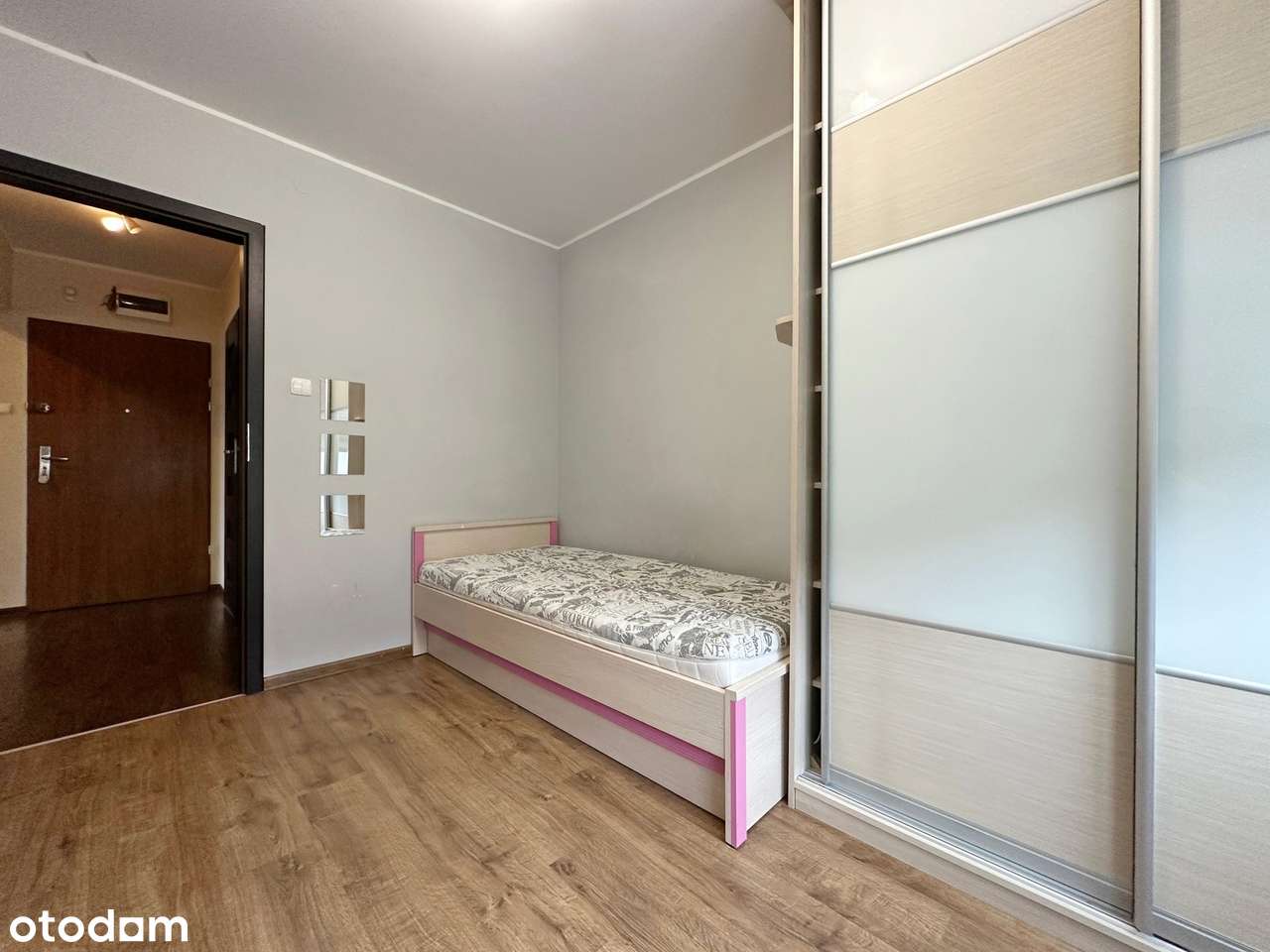 NOWA CENA Funkcjonalne mieszkanie na 2 piętrze ul. Czwartaków 16-13