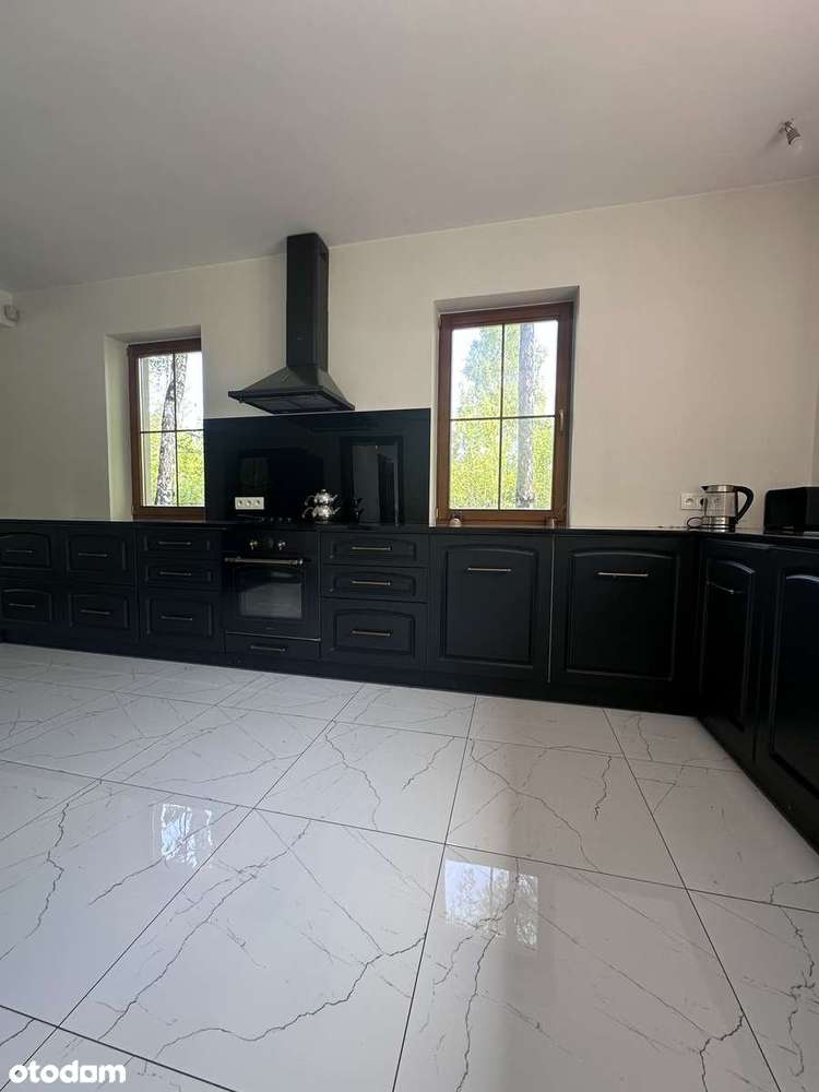 Dom 180m2 na uroczej działce 3880m2 w okol. Łasku-10