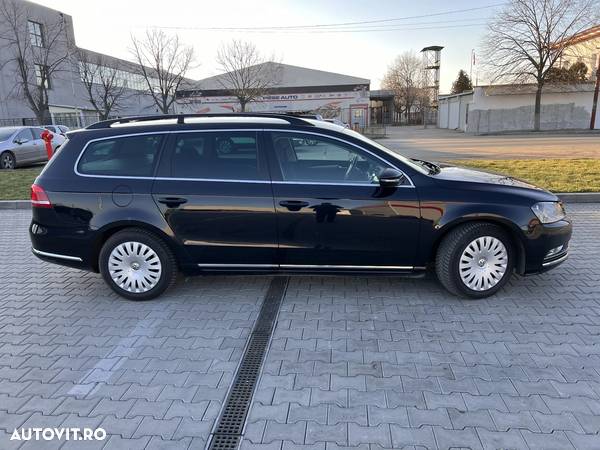 Volkswagen Passat Variant 2.0 TDI BlueMotion Technology DSG Comfortline - 3