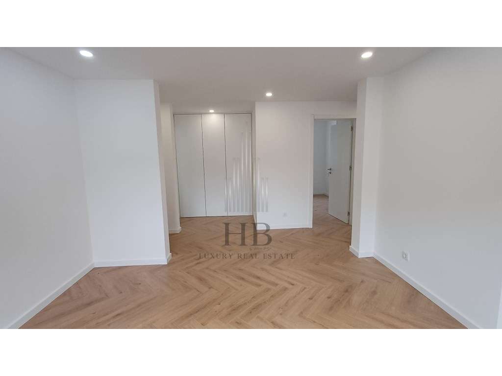 Apartamento T2 com Terraço | Fontainhas | Cascais - Grande imagem: 3/35