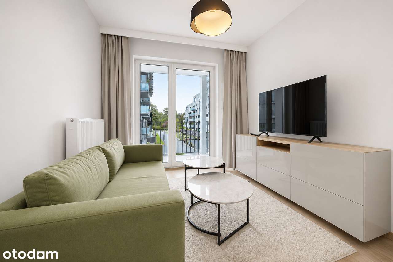 2 pokoje Duzy Balkon Przy Parku Hallera 204