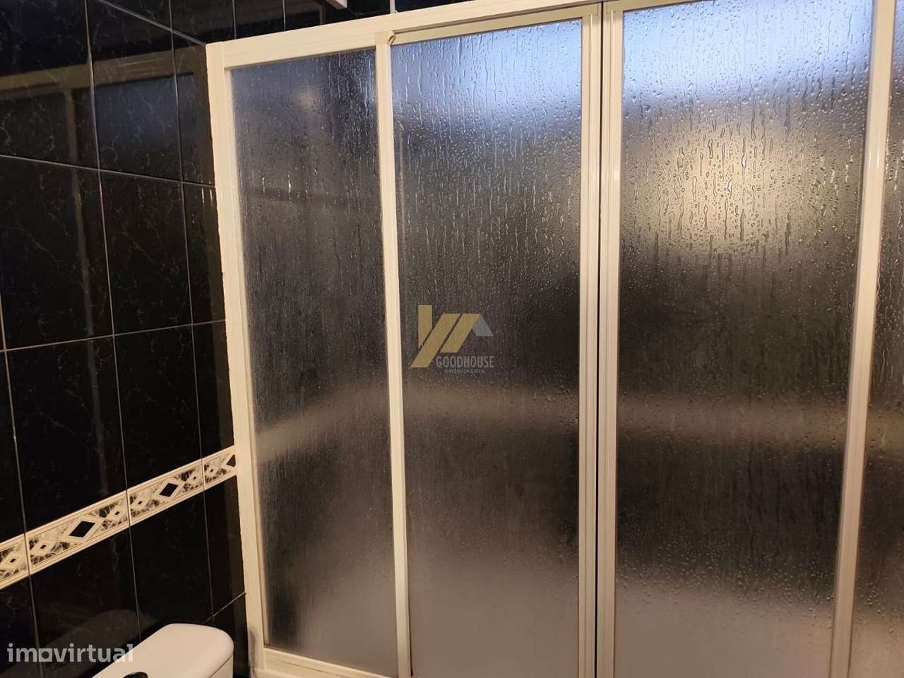 Apartamento T2 com terraço último andar-14