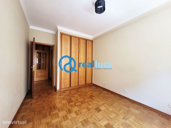 Apartamento T1 c/ garagem Águas Santas Maia-6