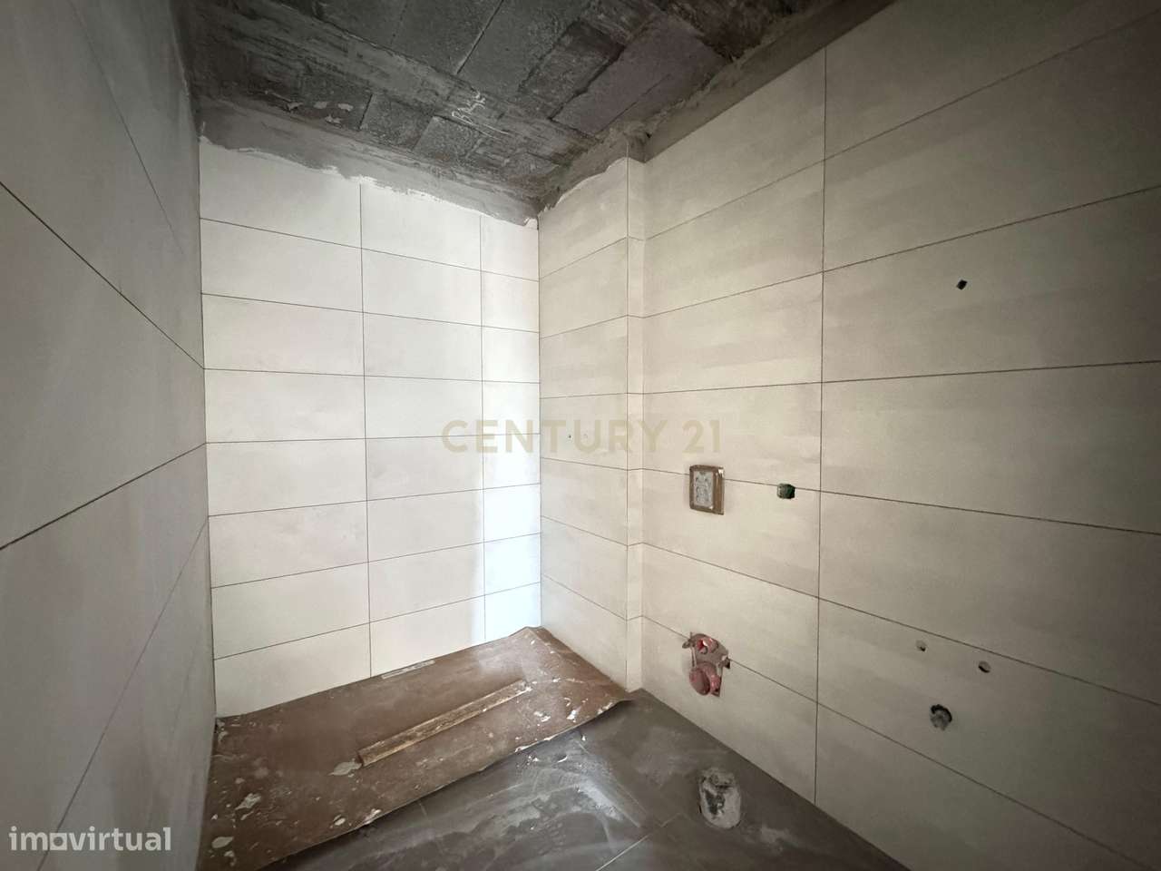 Apartamento T2 Com Suite-5